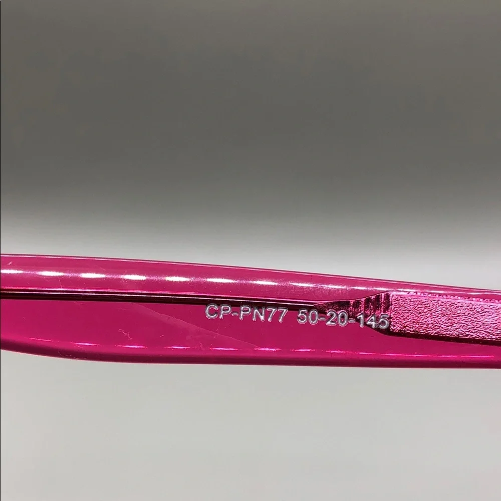 Diff Eyewear Olivia Pink Crystal Sunglasses Oval Trendy